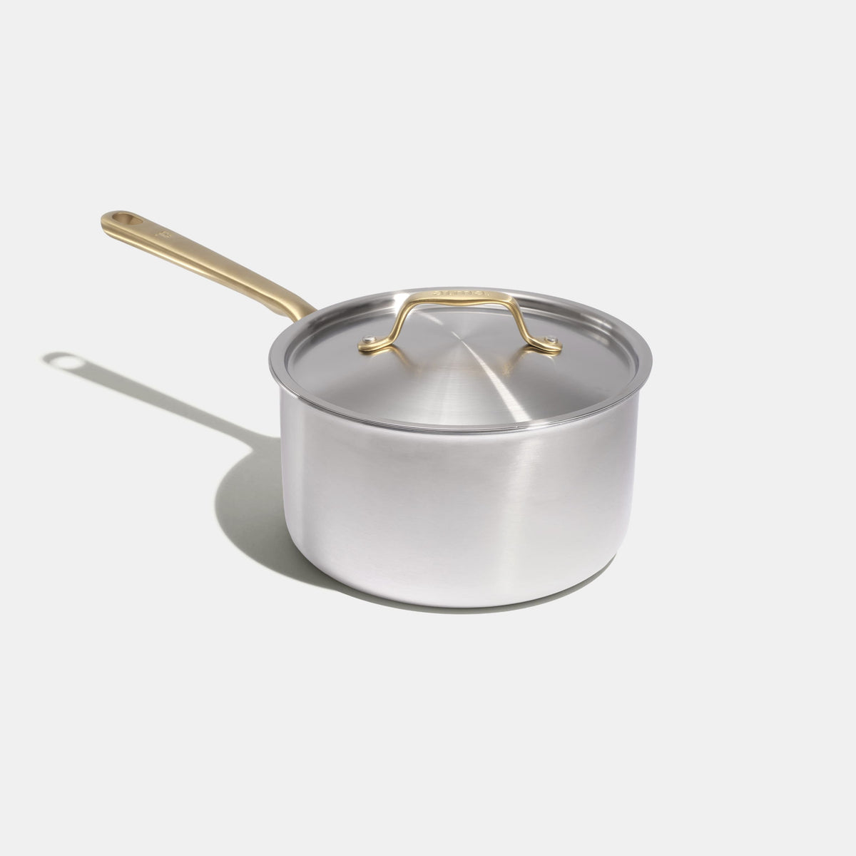 Le trio de casseroles parfaites en inox avec manches dorés